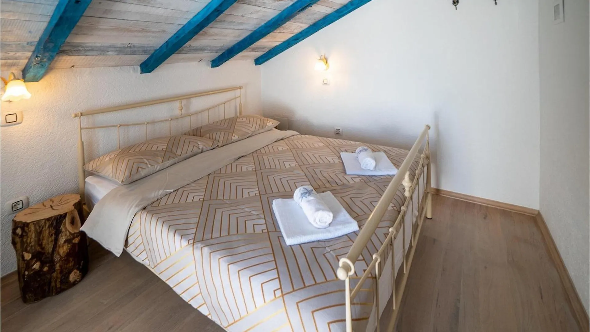 Villa Julijud Brajkovici  0*, Brajkovici (Pazin)