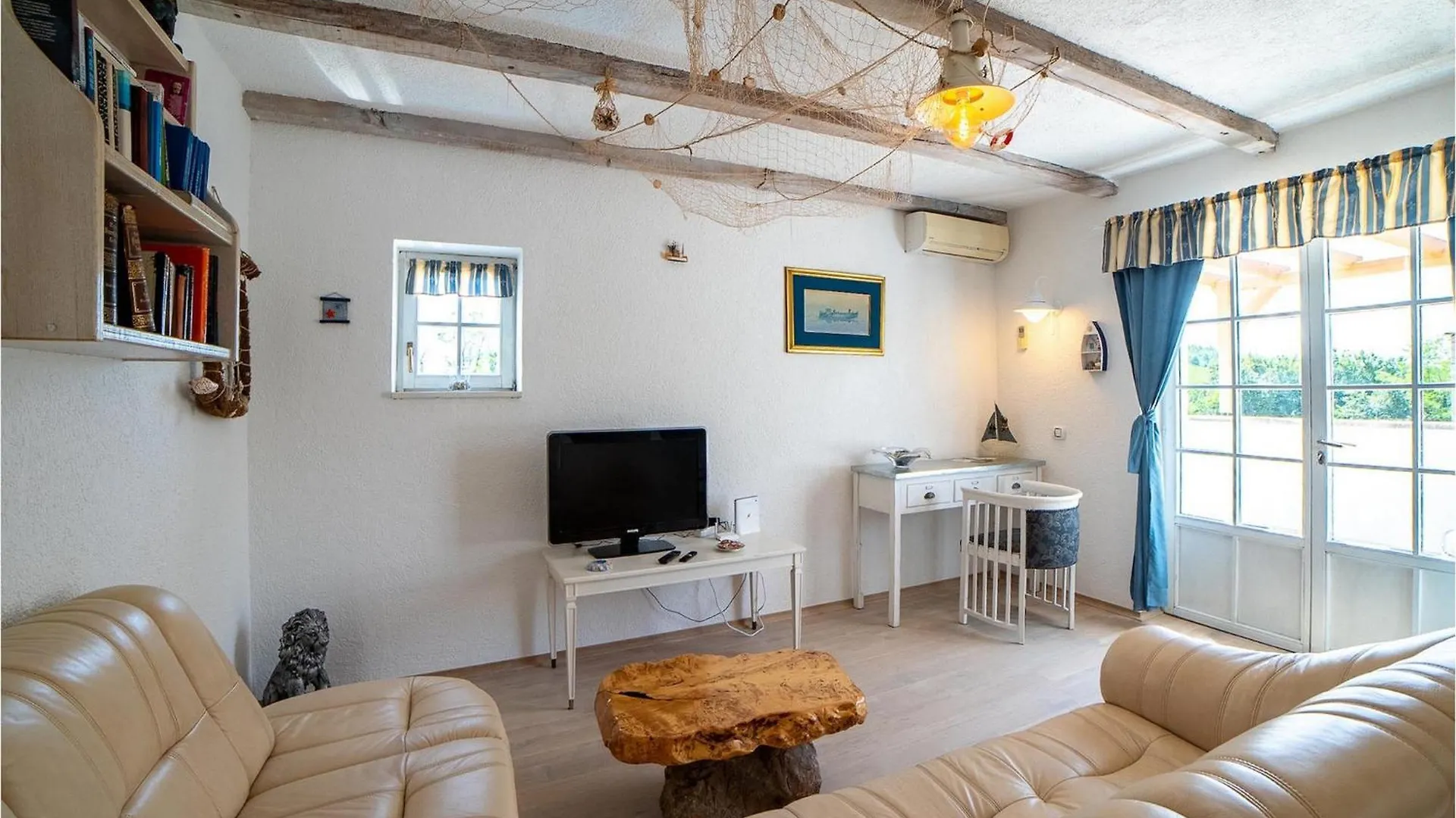 Villa Julijud Brajkovici  0*, Brajkovici (Pazin)